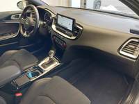 Вид на салон