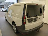 Вид сзади слева