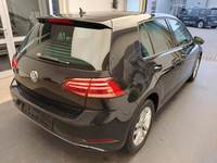 Вид сзади справа