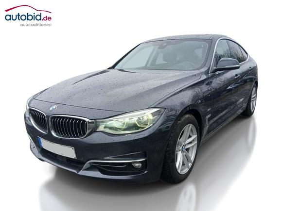 Pogled sprijeda lijevo