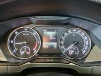 Pogled na kombinovani instrument