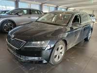 Pogled od napred levo