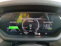 Pogled na kombinovani instrument