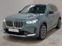 Pogled od napred levo