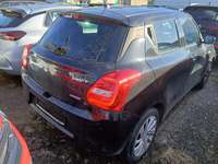 Pogled od pozadi desno