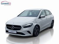 Pogled sprijeda lijevo