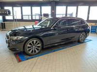 Вид спереди слева