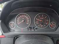 Pogled na kombinovani instrument