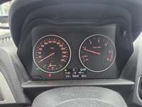 Pogled na kombinovani instrument