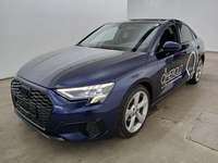 Pogled od napred levo