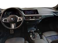 Вид на салон