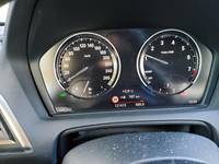 Pogled na kombinirani instrument