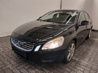 Вид спереди слева