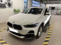 Pogled sprijeda lijevo