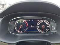 Pohled na přístrojovou desku