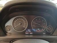 Pogled na kombinirani instrument