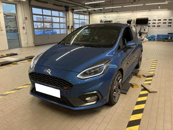 Pogled sprijeda lijevo