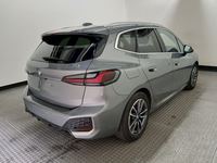 Widok z tyłu po stronie prawej