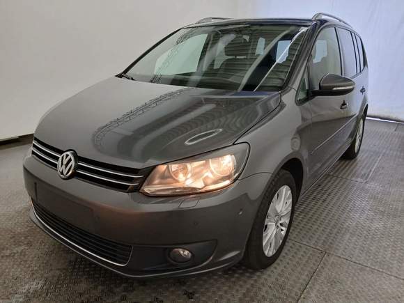 Náhled zpředu zleva