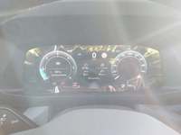 Pogled na kombinovani instrument