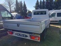 Pogled od pozadi desno