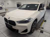 Pogled sprijeda lijevo