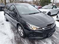 Pogled od napred  desno