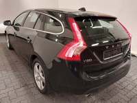 Pogled od pozadi levo