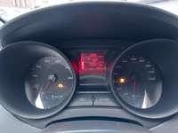 Pogled na kombinovani instrument