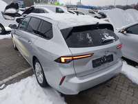 Pogled od pozadi levo