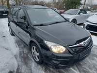 Pogled od napred  desno