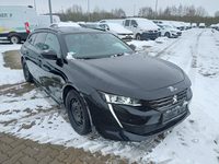 Pogled od napred  desno