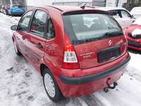 Pogled straga lijevo