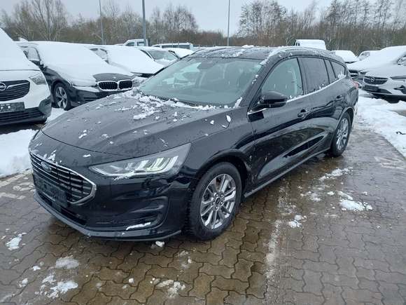 Pogled od napred levo