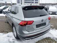 Pogled od pozadi levo