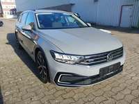 Pogled od napred  desno