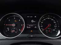 Pogled na kombinovani instrument