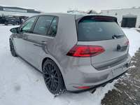 Pogled od pozadi levo