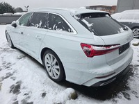 Pogled od pozadi levo