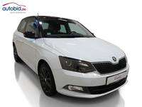 Pogled desno spredaj