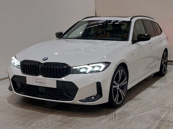 Вид спереди слева