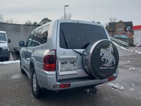 Vaade tagant vasakult