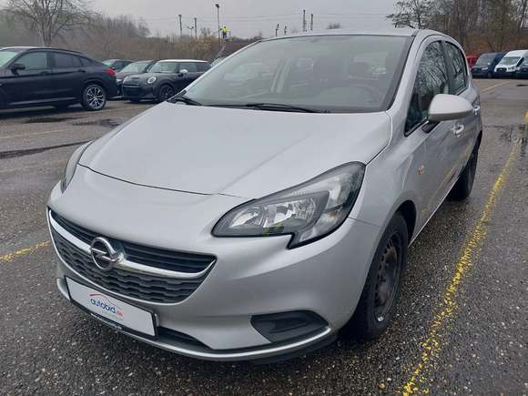 Вид спереди слева