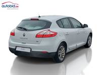 Pogled od pozadi desno