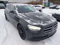 Pogled od napred  desno