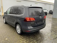 Pogled od pozadi levo