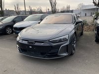 Pogled od napred levo