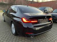 Pogled od pozadi levo