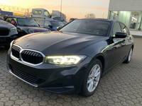 Pogled od napred levo