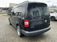 Pogled od pozadi levo